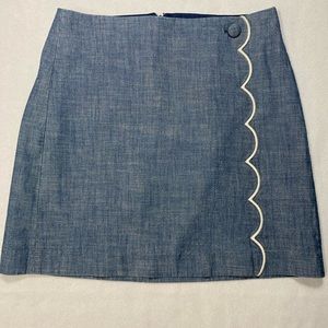 J Crew Denim Cotton Skirt White Scallop Trim Faux Button Size 2 #0738